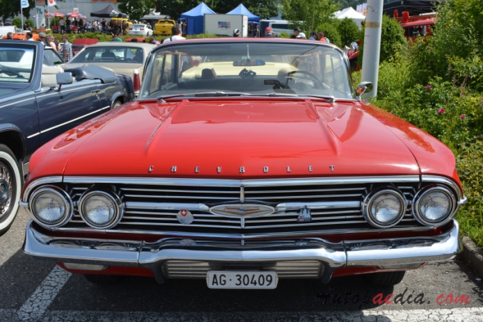 Chevrolet Impala 2. generacja 1959-1960 (1960 hardtop 4d), przód