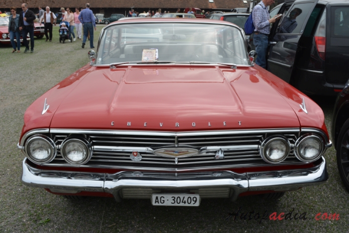 Chevrolet Impala 2nd generation 1959-1960 (1960 hardtop 4d), front view