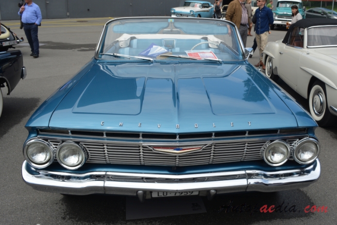 Chevrolet Impala 3. generacja 1961-1964 (1961 kabriolet 2d), przód