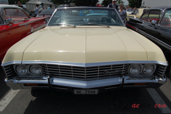 Chevrolet Impala 4. generacja 1965-1970 (1967 Chevrolet Impala 327 kabriolet 2d), przód