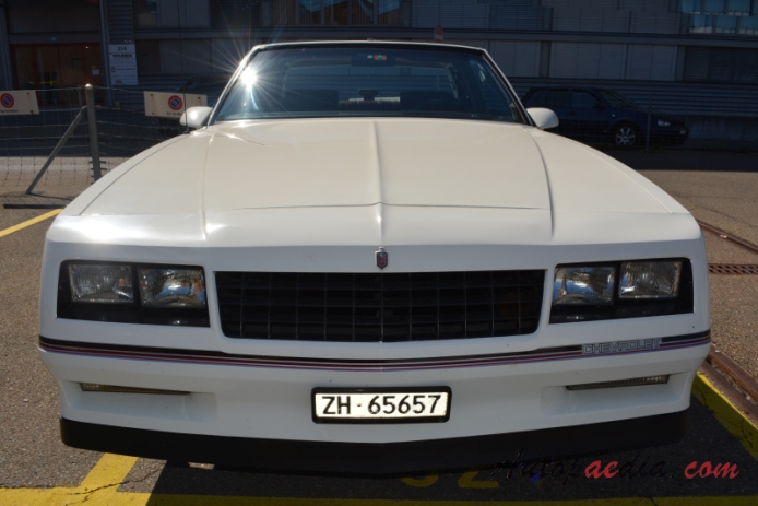 Chevrolet Monte Carlo 4. generacja 1981-1988 (1986 Chevrolet Monte Carlo SS T-top targa Coupé 2d), przód
