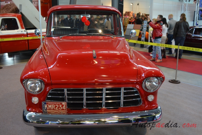 Chevrolet Task Force 1955-1959 (1955-1956 pickup 2d), front view