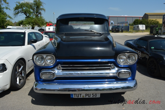 Chevrolet Task Force 1955-1959 (1958-1959 Fleetside pickup 2d), front view
