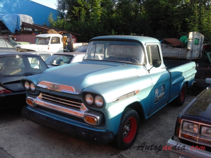 Chevrolet Task Force 1955-1959 (1959 Chevrolet Apache 32 Fleetside pickup 2d), lewy przód