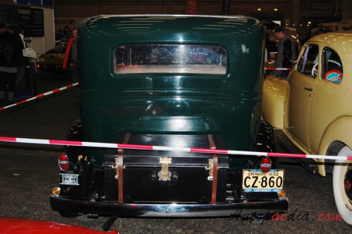 Chevrolet 1932 (Series BA Confederate limuzyna 4d), tył