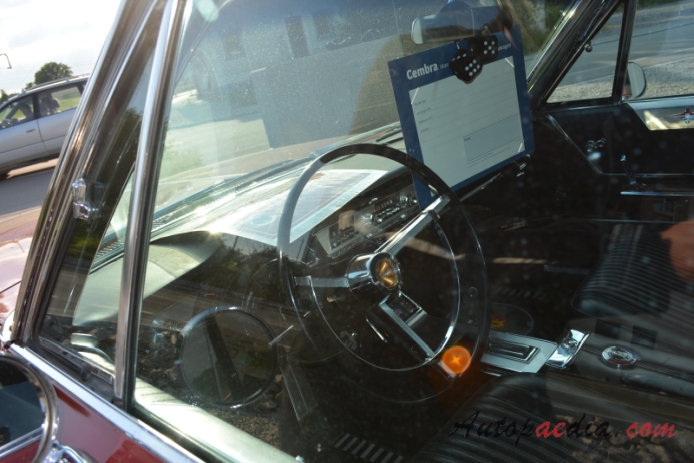 Chrysler 300 letter series 1. generacja 1955-1965 (1965 Chrysler 300L hardtop 2d), wnętrze