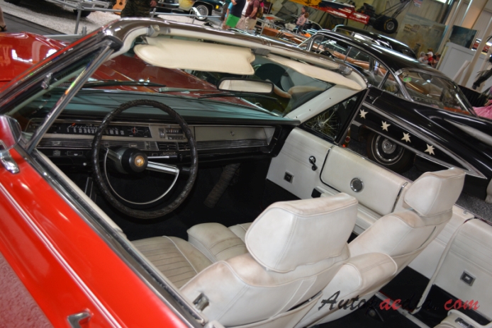 Chrysler 300 non-letter series 2. generacja 1965-1968 (1968 convertible 2d), wnętrze