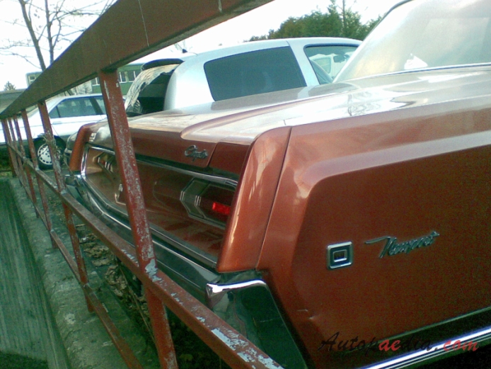 Chrysler Newport 4. generacja 1965-1968 (1968 sedan 4d), prawy tył