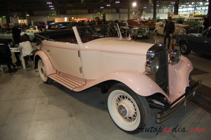 Chrysler Six 1924-1935 (1931-1932 Chrysler Six Series CM convertible 2d), prawy przód