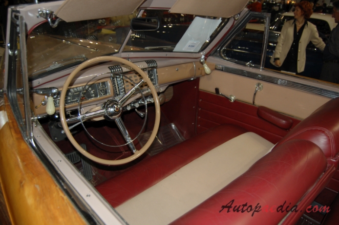 Chrysler Town & Country 1. generacja 1941-1950 (1948 woody convertible 2d), wnętrze
