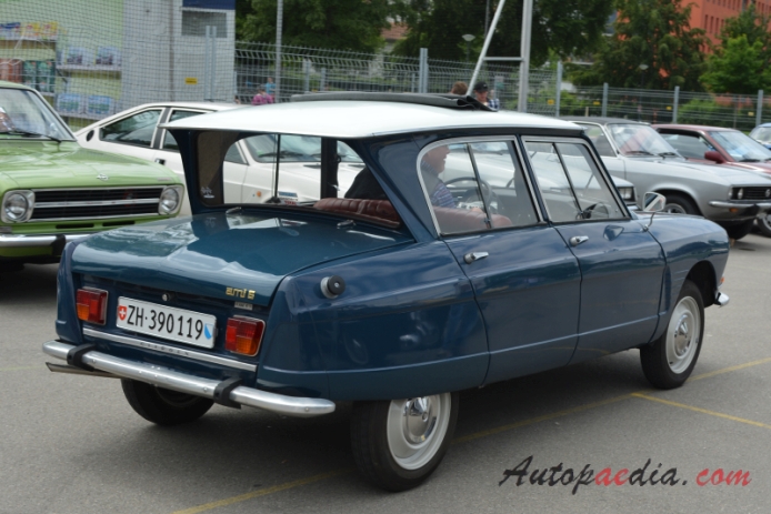 Citroën Ami 6 1961-1969 (sedan 4d), right rear view