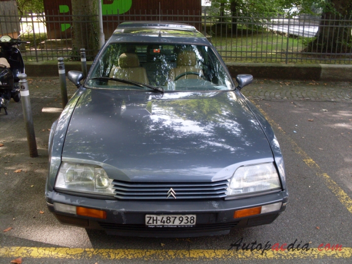 Citroën CX 1974-1991 (1989-1991 Citroën CX TGi series 2 Safari 5d), przód