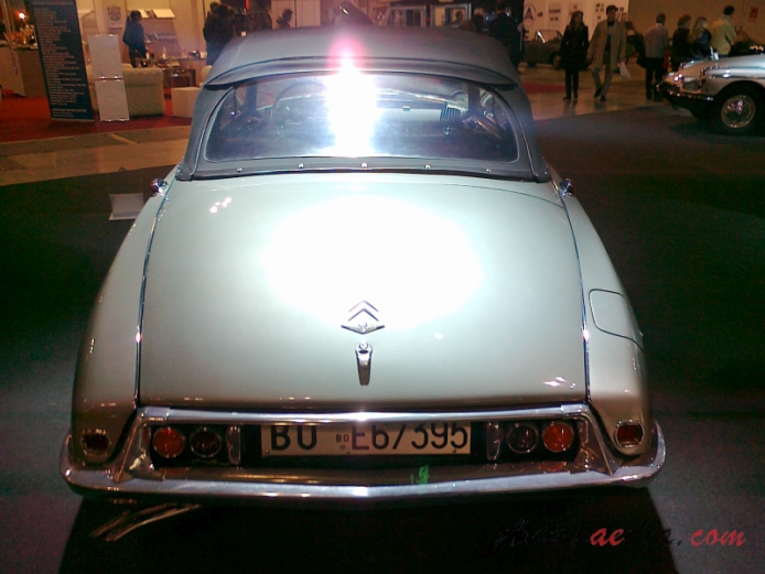 Citroën DS Series 1 1955-1963 (1960-1962 La Croisette Chapron cabriolet 2d), tył