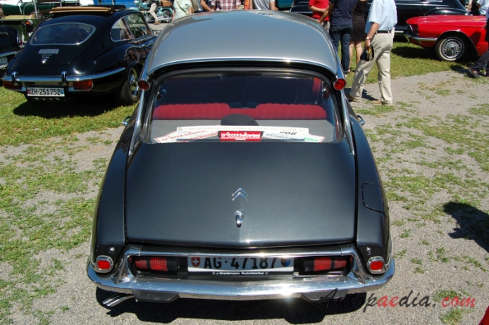 Citroën DS Series 1 1955-1963 (sedan 4d), rear view