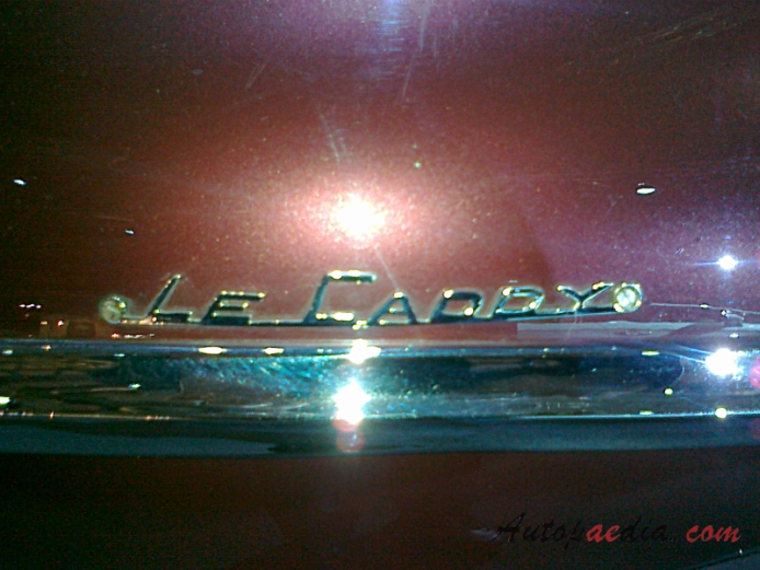 Citroën DS Series 2 1964-1967 (1965-1967 DS 21 Le Caddy Chapron cabriolet 2d), side emblem 
