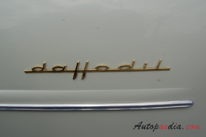 DAF Daffodil 1961-1967 (1961-1963 DAF 30 sedan 2d), side emblem 
