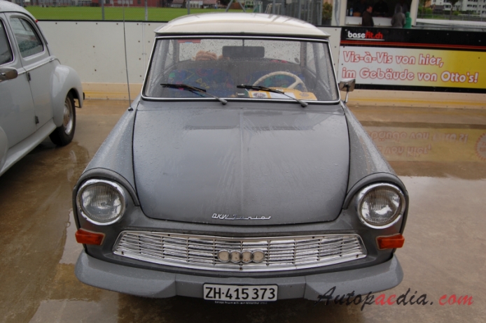 DKW F11 Junior 1959-1963 (1963 Junior de luxe sedan 2d), przód