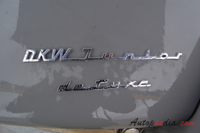 DKW F11 Junior 1959-1963 (1963 Junior de luxe sedan 2d), rear emblem  