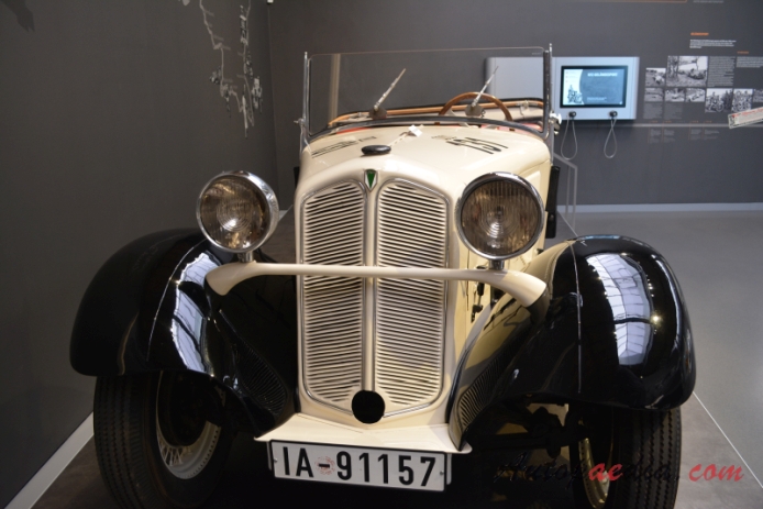 DKW Sonderklasse 1001 1934-1935 (1934 sports two seater), przód