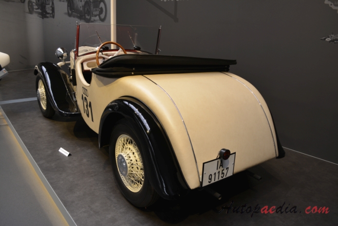 DKW Sonderklasse 1001 1934-1935 (1934 sports two seater), lewy tył