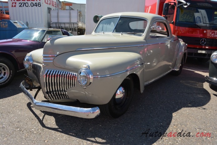 DeSoto Custom 1939-1952 (1941 Coupé 2d), lewy przód