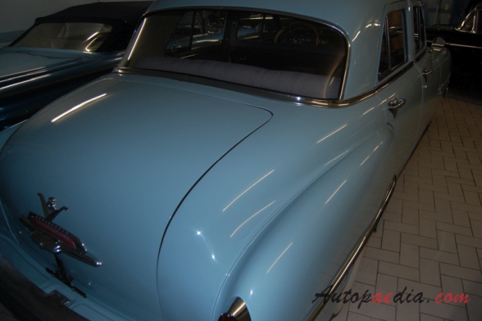 DeSoto Firedome 1st generation 1952-1954 (1952 sedan 4d), right rear view