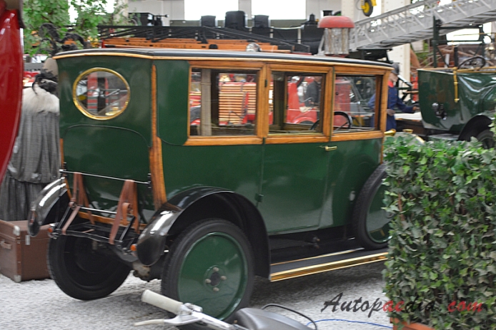 De Dion-Bouton 1922 (limuzyna 4d), prawy tył