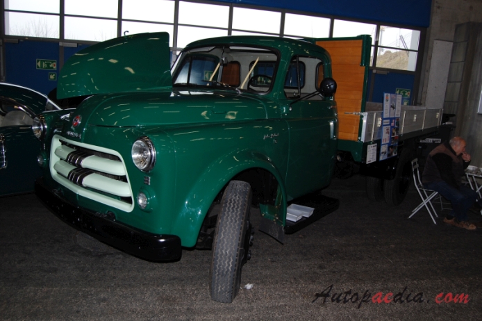 Dodge C Series 1954-1960 (1954-1955 pickup ciężarówka 2d), lewy przód