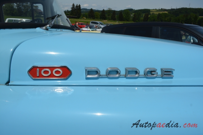 Dodge C Series 1954-1960 (1958-1960 van 3d), emblemat bok 