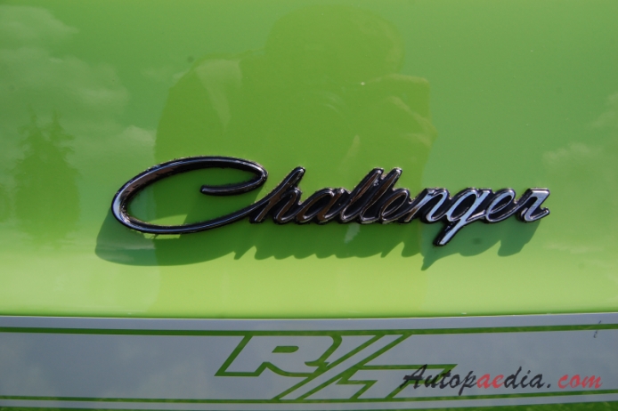 Dodge Challenger 1st generation 1970-1974 (1970 R/T 440 Magnum hardtop), side emblem 