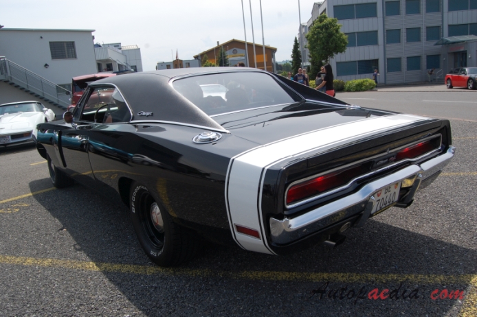 Dodge Charger B-body 2nd generation 1968-1970 (1970 440 R/T hardtop 2d),  left rear view