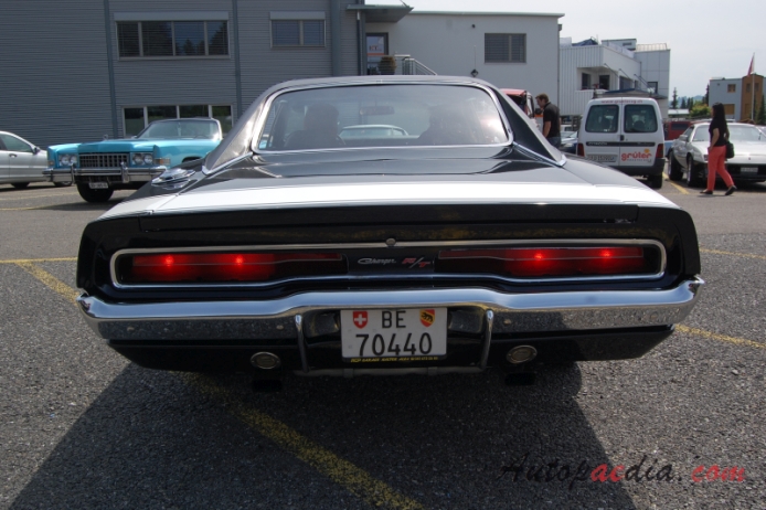 Dodge Charger B-body 2nd generation 1968-1970 (1970 440 R/T hardtop 2d), rear view