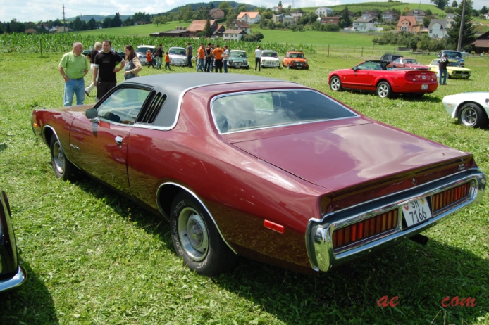 Dodge Charger B-body 3rd generation 1971-1974 (1973 Charger SE),  left rear view
