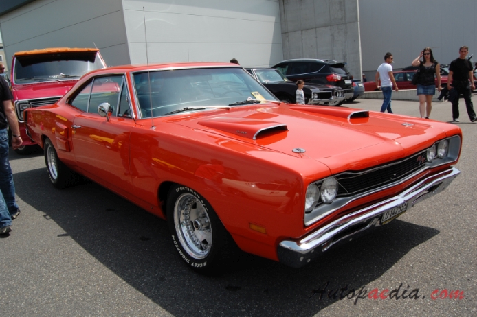 Dodge Coronet 5th generation 1965-1970 (1969 R/T hardtop 2d), right front view