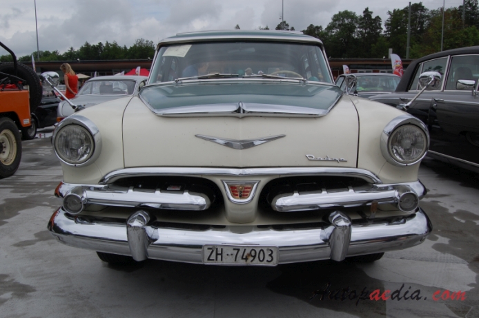 Dodge Custom Royal 1955-1959 (1956 Kingsway Custom sedan 4d), przód