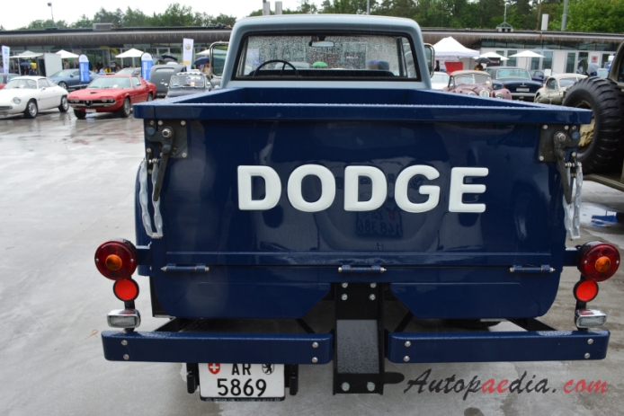 Dodge D series 2nd generation 1965-1971 (1970-1971 pickup 2d), rear view