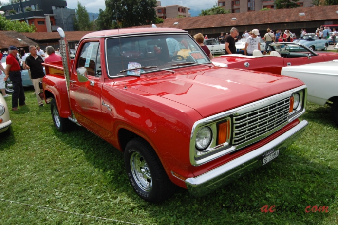 Dodge D series 3rd generation 1972-1980 (1978 Li'l Red Express Adventurer pickup 2d), right front view