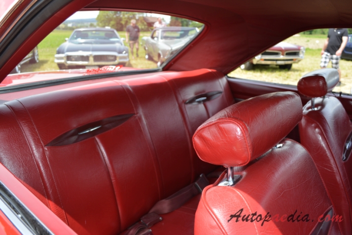 Dodge Dart 3rd generation 1963-1966 (1968 GTS hardtop Coupé 2d), interior