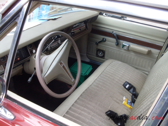 Dodge Dart 4th generation 1970-1976 (1974 Custom sedan 4d), interior