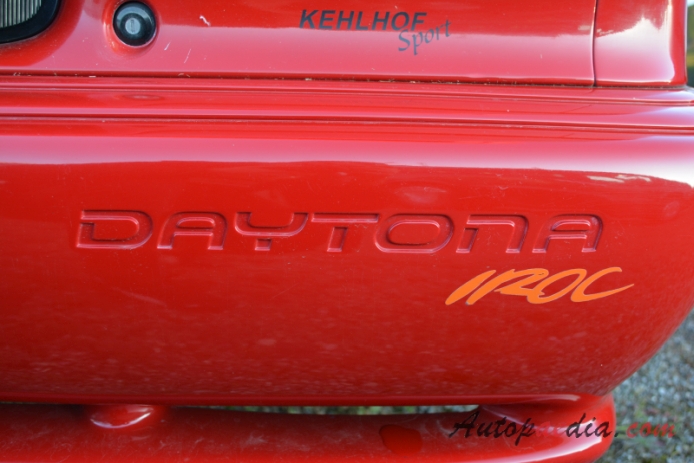 Dodge Daytona 1984-1993 (1992-1993 Iroc hatchback 3d), emblemat tył 