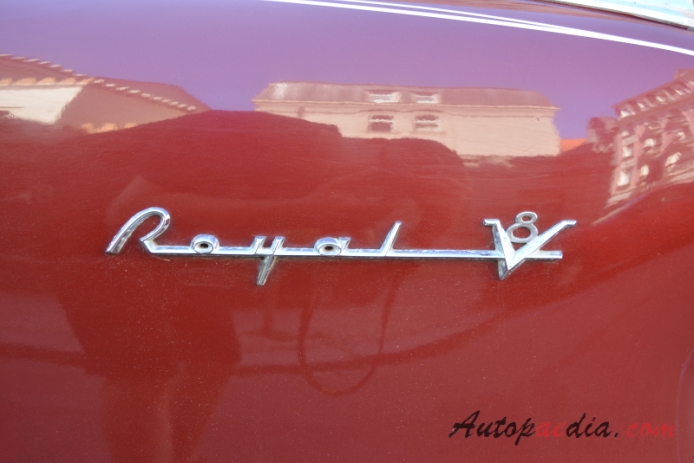 Dodge Royal 1954-1959 (1954 sedan 4d), emblemat bok 