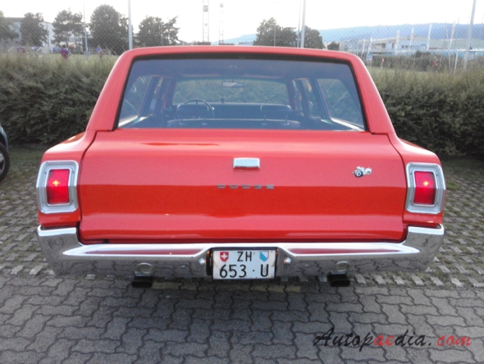 Dodge Super Bee 1. generacja 1968-1970 (1970 station wagon 5d), tył