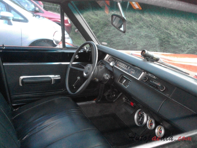 Dodge Super Bee 1. generacja 1968-1970 (1970 station wagon 5d), wnętrze