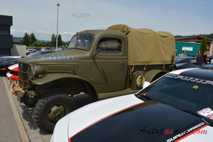 Dodge WC series 1940-1945 (1941 WC-12 military truck), left side view