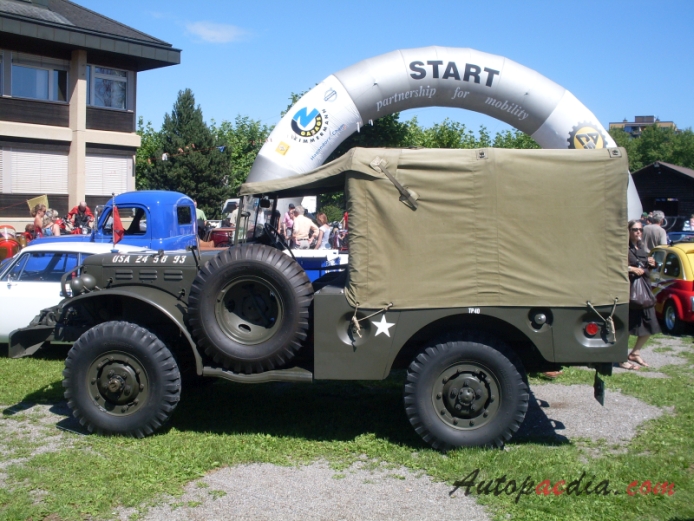 Dodge WC series 1940-1945 (1943 WC-52 pojazd wojskowy)), lewy bok