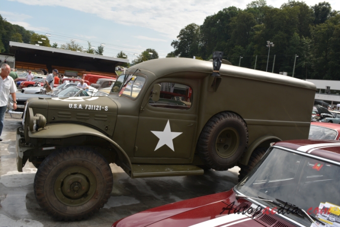 Dodge WC series 1940-1945 (1943 WC-54 military truck)), left side view