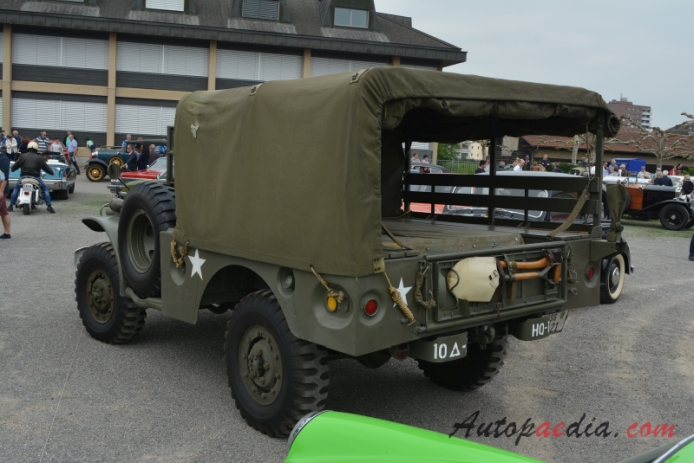 Dodge WC series 1940-1945 (WC-52 military truck)),  left rear view