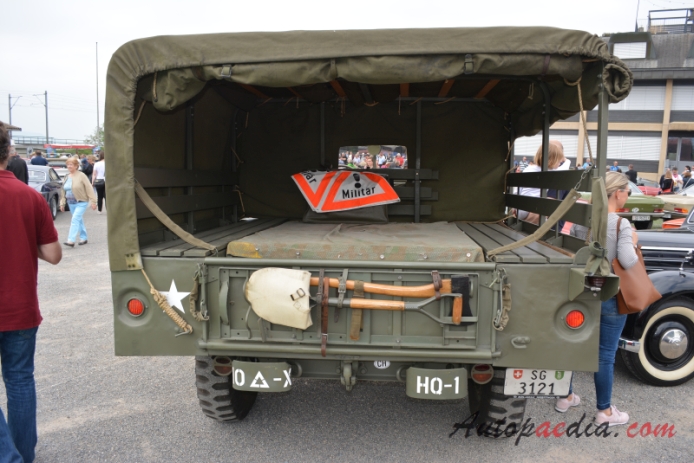 Dodge WC series 1940-1945 (WC-52 military truck)), rear view