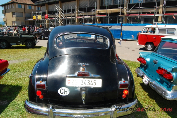 Dodge 1946-1948, tył