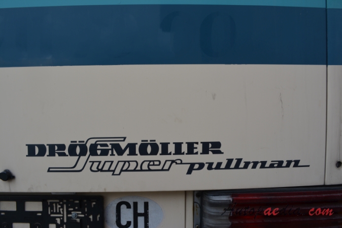 Drögmöller E 290 19xx (E 290 super pullman coach), rear emblem  